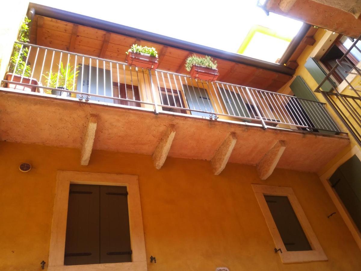 Gecko'S Balcony Apartment Verona Exterior photo